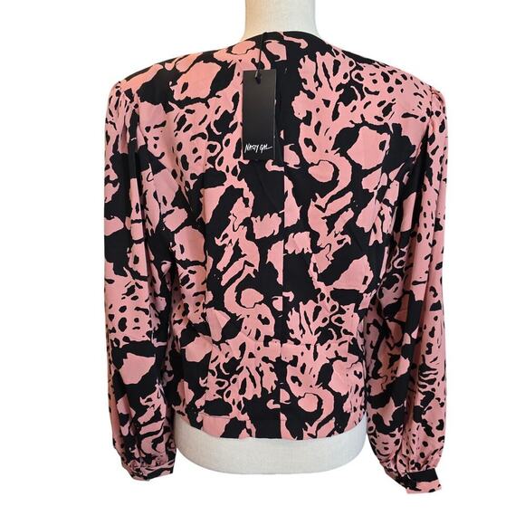 NWT Nasty Gal Abstract Print Blouse Pink boxy crop style loose fitted women Sz 4 - Picture 6 of 11